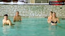 6. Teri Polo Bikini Scene – Meet The Parents