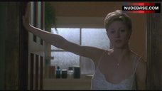 10. Teri Polo in Sexy Underear – The Arrival