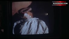 10. Kelly Preston Shows Tits – 52 Pick-Up