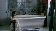 2. Charlotte Rampling Nude Gets Out Bathtub – Tristesse Et Beaute
