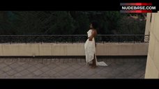 5. Zoe Saldana Exposed Ass – Nina