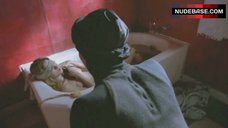 8. Natasha Richardson Nude in Bathtub – Patty Hearst