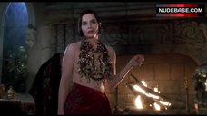 2. Isabella Rossellini Hot Scene – Death Becomes Her