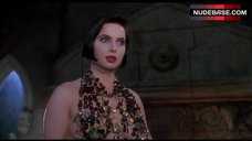 6. Isabella Rossellini Hot Scene – Death Becomes Her