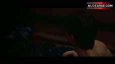 7. Isabella Rossellini Shows Naked Tits – Blue Velvet