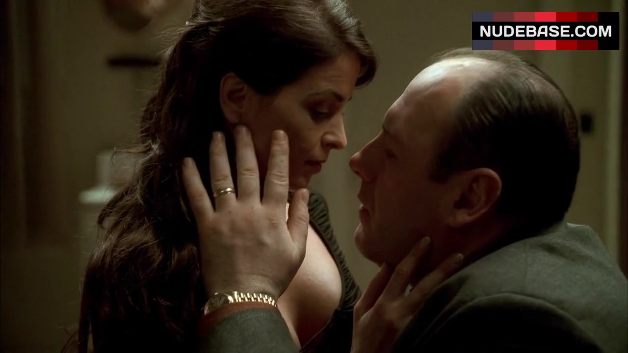 Annabella Sciorra Sexy Scene – The Sopranos (1:39) | NudeBase.com