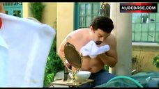 7. Eva Longoria Shaving Her Legs – Desperate Housewives