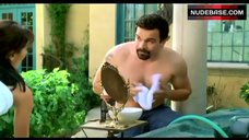 8. Eva Longoria Shaving Her Legs – Desperate Housewives