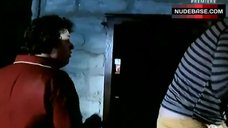 4. Vanessa Vaylord Boobs Scene – Marche Pas Sur Mes Lacets