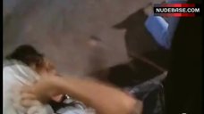 8. Vanessa Vaylord Boobs Scene – Marche Pas Sur Mes Lacets