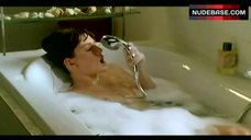4. Giovanna Mezzogiorno Masturbation in Bath Tub – Au Secours, J'Ai Trente Ans!