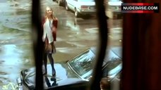 6. Uma Thurman Upskirt – Where The Heart Is