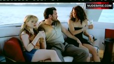 2. Marisa Tomei Fingering Pussy – Factotum