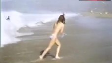 Verkina Flower Flashes Ass and Breasts on Beach – Summer School