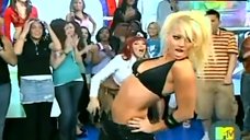 Kimberly Wyatt Dancing in Bikini Top – Total Request Live
