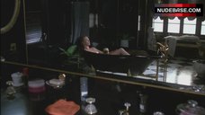 10. Kathleen Turner Shows Naked Boobs – Body Heat