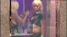 1. Kendra Wilkinson Tits Scene – The Girls Next Door