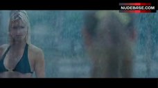 1. Sarah Carter Bikini Scene – Doa