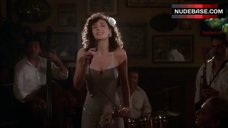 7. Mary Steenburgen Sexy Singer – The Butcher'S Wife