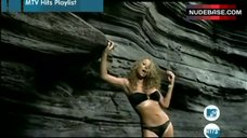 7. Mariah Carey in Bikini – I'Ll Be Lovin' U Long Time