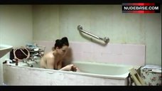 10. Samantha Morton Naked in Bathtub – Morvern Callar
