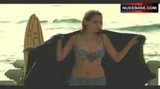 6. Leelee Sobieski in Bikini – Dangerous Liaisons