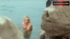Beatrice Rosen Nude Tits – Sharpe'S Peril