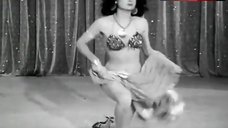 2. Zabuda Sexy Dancing – Merry Maids Of The Gay Way