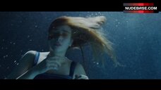 2. Zofia Wichlacz Sexy Scene – Miasto 44