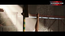 5. Jennifer Aniston Shows Striptease – We'Re The Millers