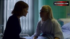 2. Emma Greenwell Lesbian Kiss – The Rook