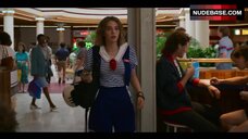 1. Maya Hawke Bouncing Tits – Stranger Things