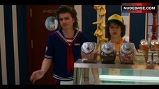 8. Maya Hawke Bouncing Tits – Stranger Things