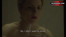 4. Julia Kijowska Shows Breasts and Ass – Nina