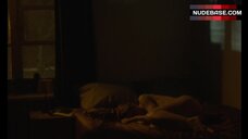 8. Julia Kijowska Shows Breasts and Ass – Nina