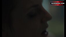 5. Julia Kijowska Explicit Lesbian Scene – Nina