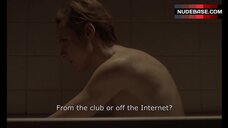 5. Julia Kijowska Nude in Lesbi Scene – Nina