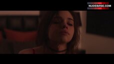 8. India Eisley Underwear Scene – Adolescence