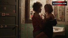 9. Roberta Colindrez in Hot Lesbi Scene – Vida
