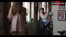 8. Katherine Cunningham Ass Flash – Yellowstone