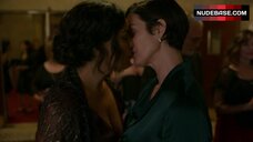 Sarita Choudhury Kissing – Jessica Jones