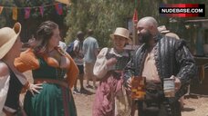 8. Mary Hollis Inboden Cleavage – American Princess