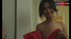 10. Emily Felicia Moore Flashes Pokies – Save Me From Love