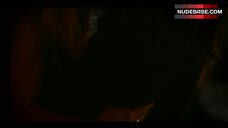 5. Ellen Page Lesbi Scene – Tales Of The City