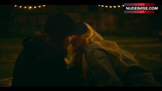 2. Ellen Page Bare Boobs in Lesbian Scene – Tales Of The City