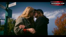 5. Ellen Page Lesbian Kiss – Tales Of The City