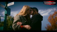 8. Ellen Page Lesbian Kiss – Tales Of The City