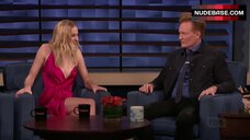 8. Sophie Turner Jiggling Boobs – Conan