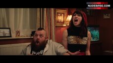 5. Florence Pugh Hot Scene – Fighting With My Family