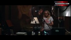 3. Elisabeth Moss No Bra – Her Smell